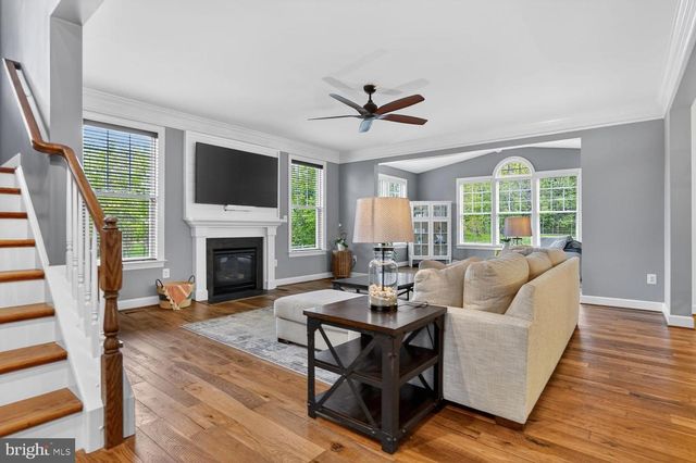 15703 WOODCHESTER CT, Leesburg, VA 20176