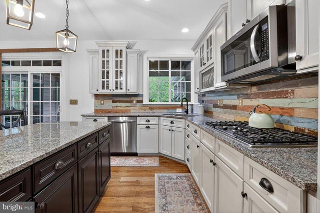 15703 WOODCHESTER CT, Leesburg, VA 20176