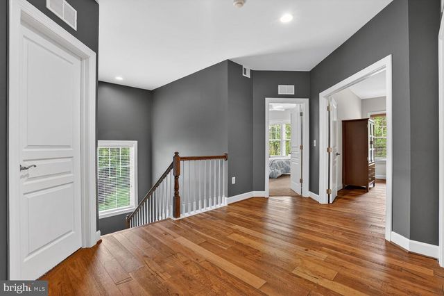 15703 WOODCHESTER CT, Leesburg, VA 20176