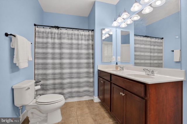 15703 WOODCHESTER CT, Leesburg, VA 20176