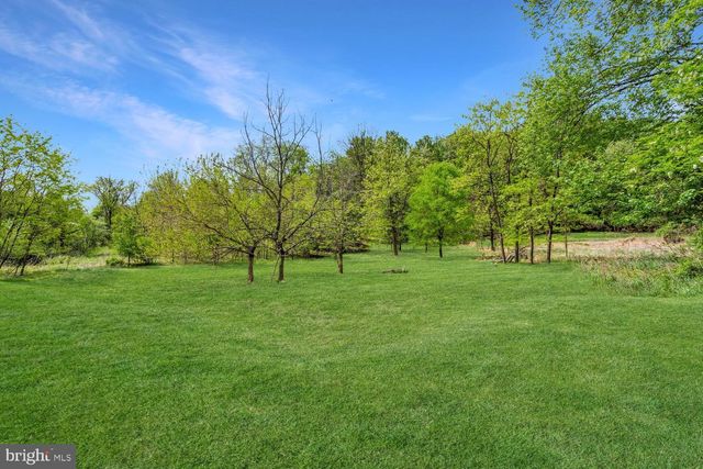 15703 WOODCHESTER CT, Leesburg, VA 20176