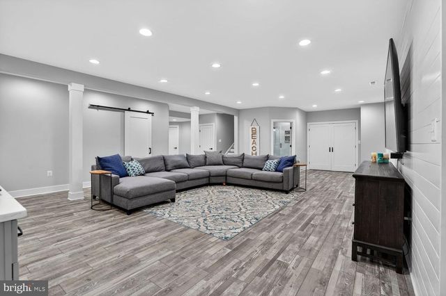 15703 WOODCHESTER CT, Leesburg, VA 20176