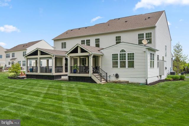 15703 WOODCHESTER CT, Leesburg, VA 20176