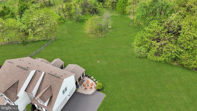 15703 WOODCHESTER CT, Leesburg, VA 20176