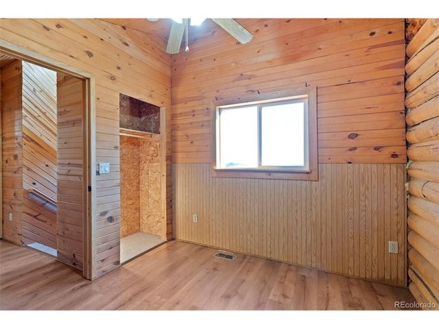 487 Laplata Dr, Livermore, CO 80536