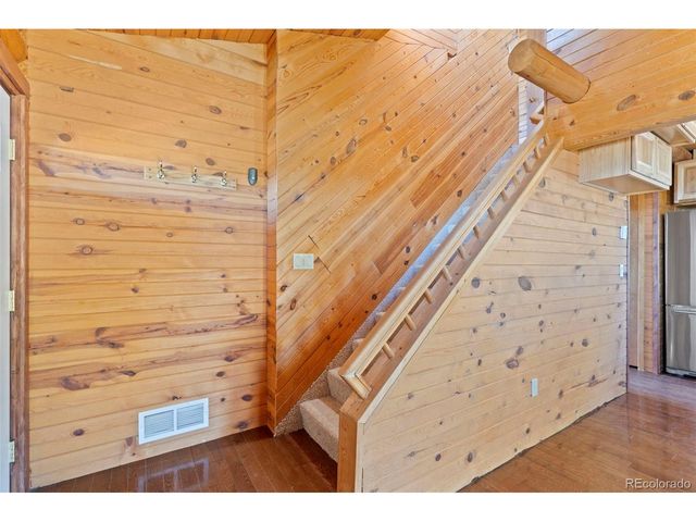 487 Laplata Dr, Livermore, CO 80536