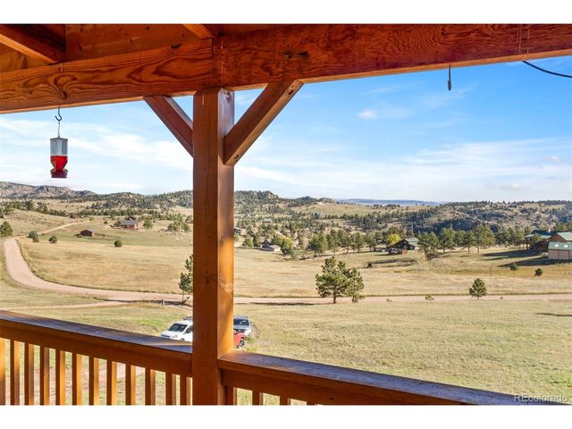 487 Laplata Dr, Livermore, CO 80536