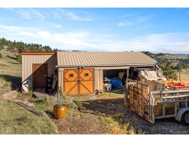 487 Laplata Dr, Livermore, CO 80536