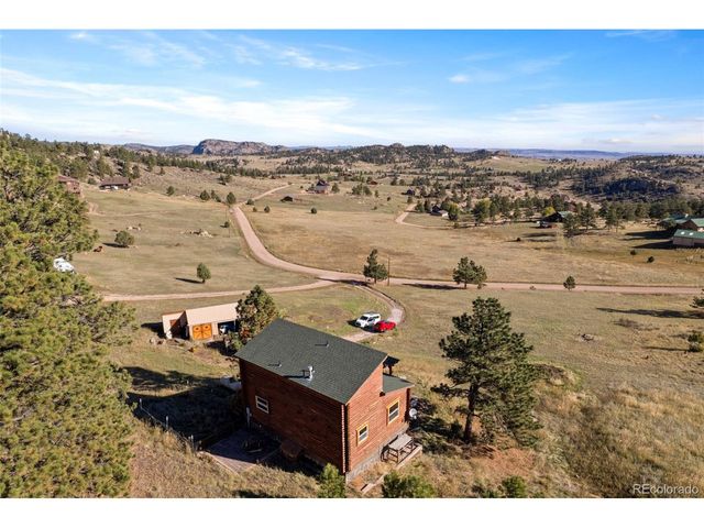 487 Laplata Dr, Livermore, CO 80536