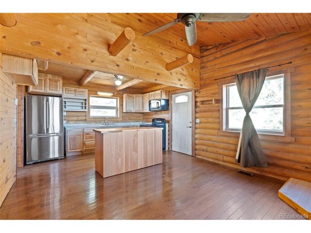 487 Laplata Dr, Livermore, CO 80536