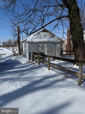 4511 WARDS CHAPEL RD, Owings Mills, MD 21117