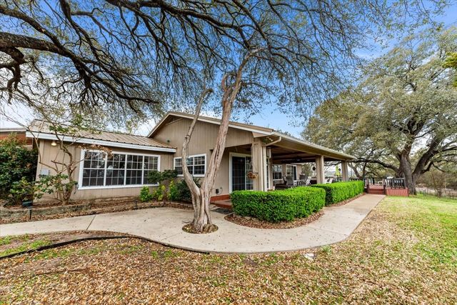 351 County Road 1723, Clifton, TX 76634