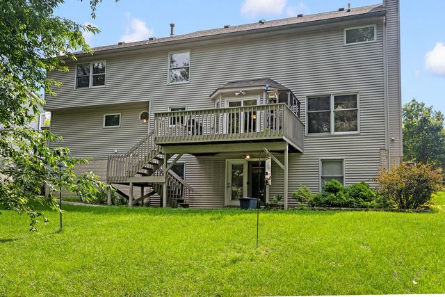 1770 PLUM TREE Road, Bettendorf, IA 52722