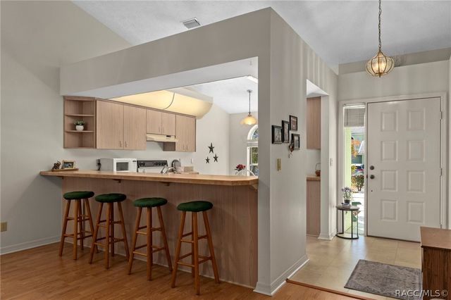 827 Inverie Court, Inverness, FL 34453