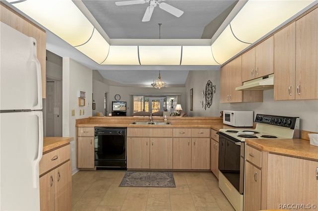 827 Inverie Court, Inverness, FL 34453