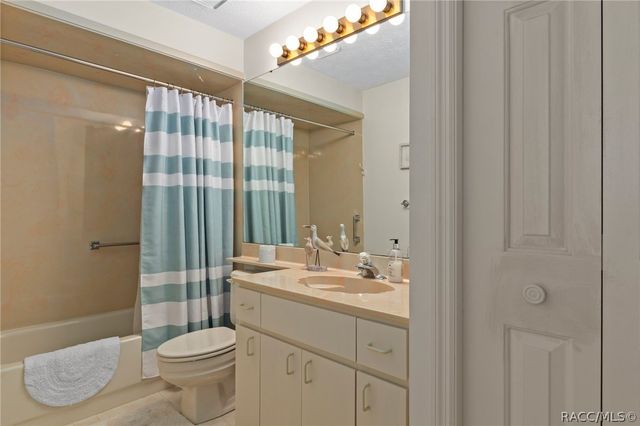 827 Inverie Court, Inverness, FL 34453