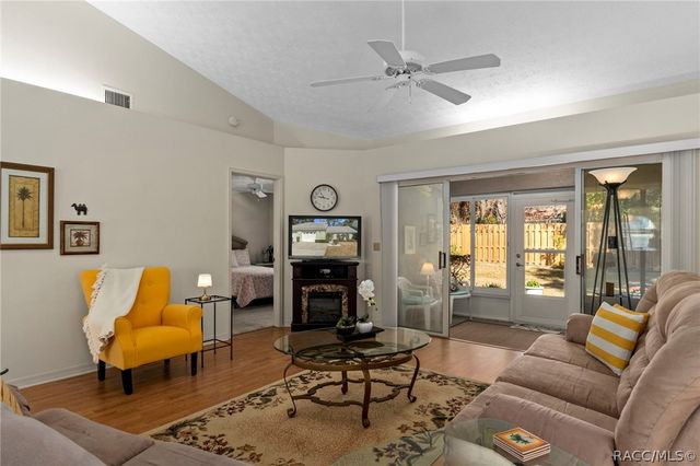 827 Inverie Court, Inverness, FL 34453