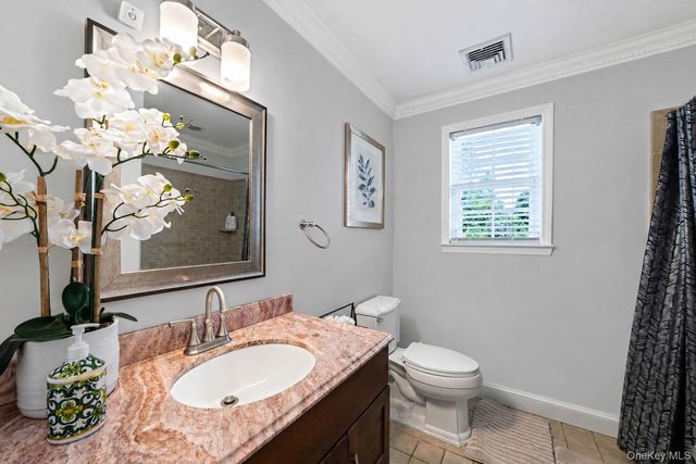 299 Patchogue Yaphank Road, East Patchogue, NY 11772