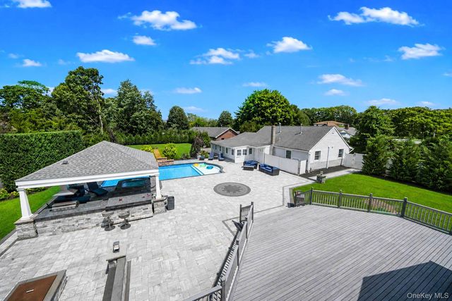 299 Patchogue Yaphank Road, East Patchogue, NY 11772