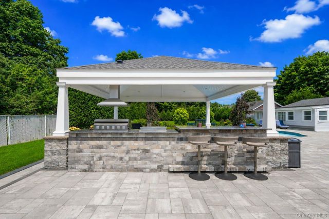299 Patchogue Yaphank Road, East Patchogue, NY 11772