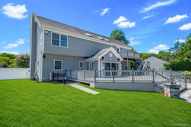 299 Patchogue Yaphank Road, East Patchogue, NY 11772