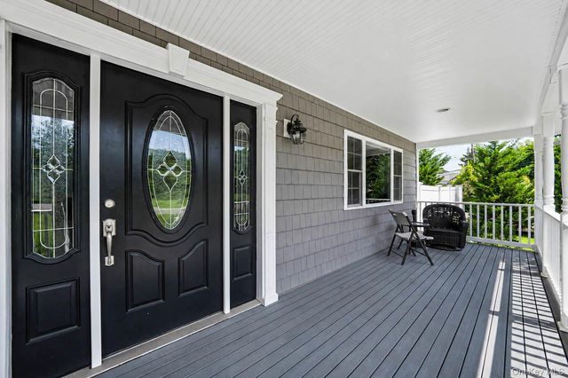 299 Patchogue Yaphank Road, East Patchogue, NY 11772