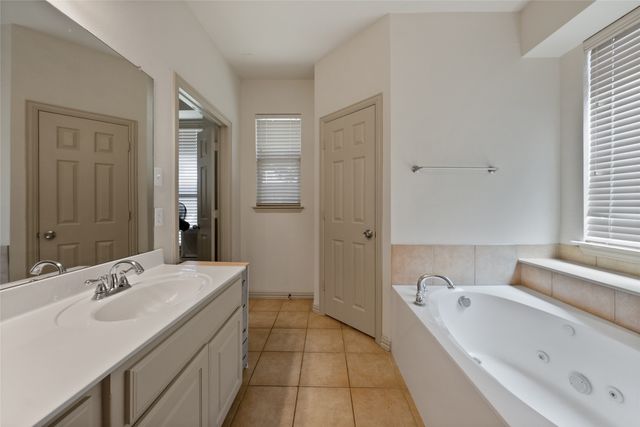 10232 Olivia Drive, Mckinney, TX 75072