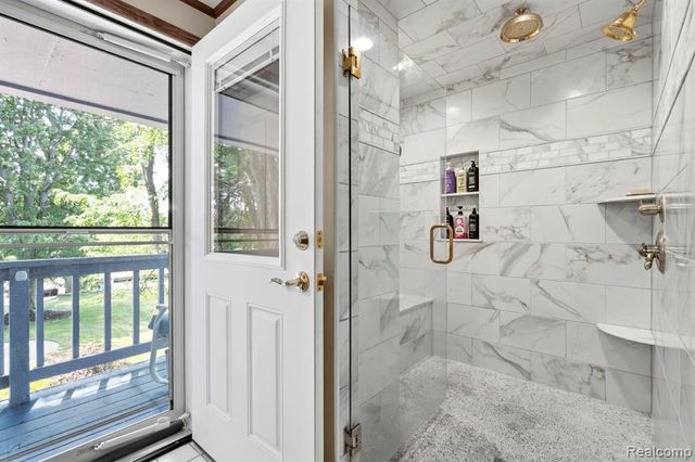 10601 Brodhead Road, Grosse Ile, MI 48138