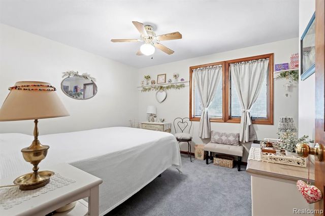 10601 Brodhead Road, Grosse Ile, MI 48138