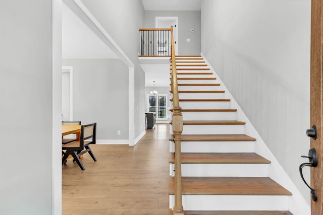 4032 Chapel Hill Rd, Clarksville, TN 37040