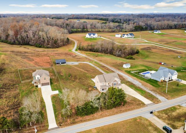 4032 Chapel Hill Rd, Clarksville, TN 37040