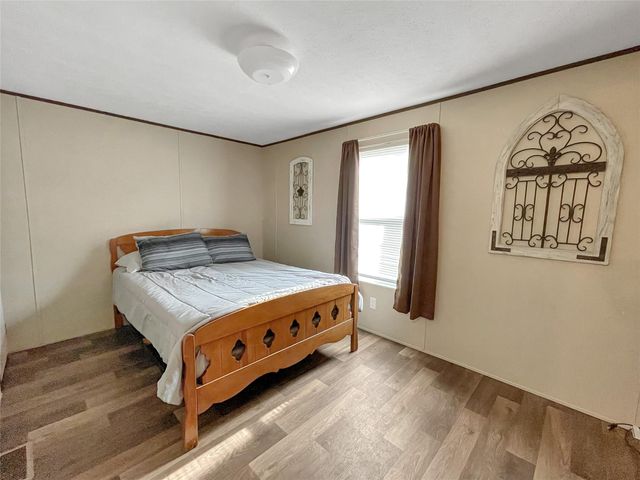 228 Bluejay Drive, Brookeland, TX 75931