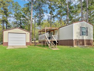 228 Bluejay Drive, Brookeland, TX 75931