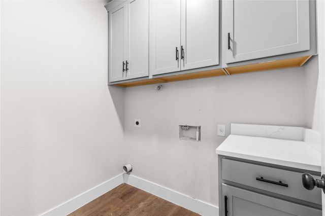 2398 Valley Drive, Brenham, TX 77833