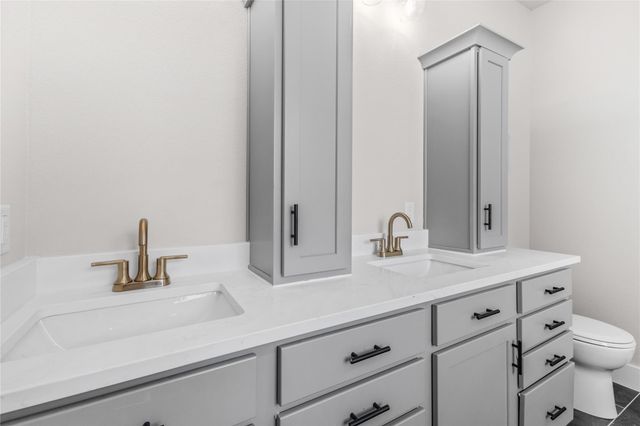 2398 Valley Drive, Brenham, TX 77833