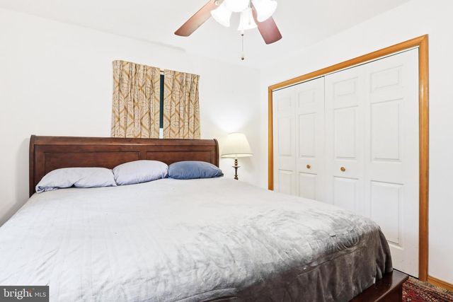225 MOUNTAIN VIEW DR, Harpers Ferry, WV 25425