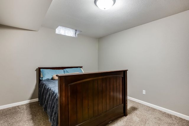 1319 E Warren Ave, Derby, KS 67037