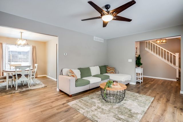 1319 E Warren Ave, Derby, KS 67037