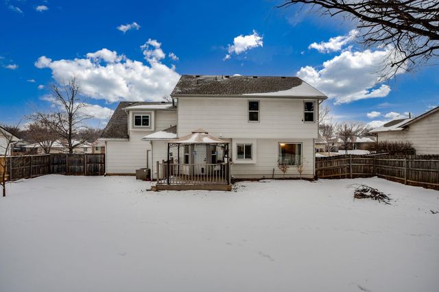 1319 E Warren Ave, Derby, KS 67037