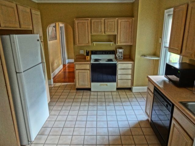 46 William Street 2, Newport, RI 02840