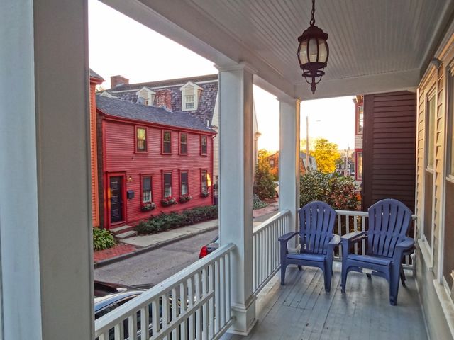 46 William Street 2, Newport, RI 02840