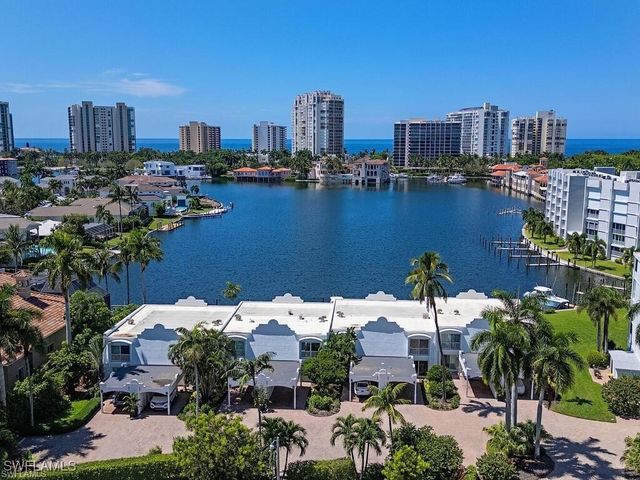 4051 Crayton RD 4051, Naples, FL 34103