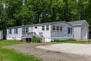 160 Redwood Drive, Loudon, NH 03307
