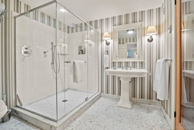 199 Eichybush Road, Kinderhook, NY 12106