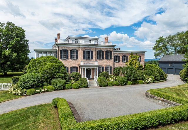 199 Eichybush Road, Kinderhook, NY 12106