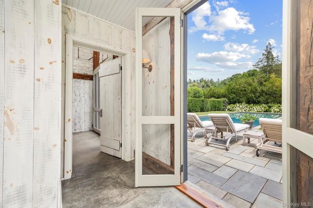 199 Eichybush Road, Kinderhook, NY 12106