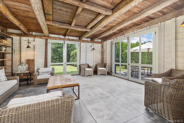 199 Eichybush Road, Kinderhook, NY 12106