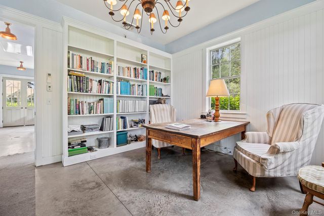 199 Eichybush Road, Kinderhook, NY 12106