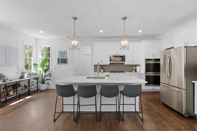 915 River Mist Drive, Suwanee, GA 30024
