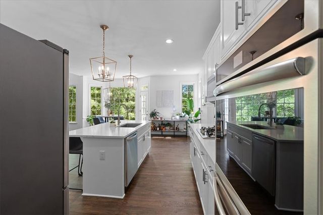 915 River Mist Drive, Suwanee, GA 30024